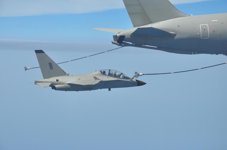Defence-Aircraft-SP-M-346FA-foto7